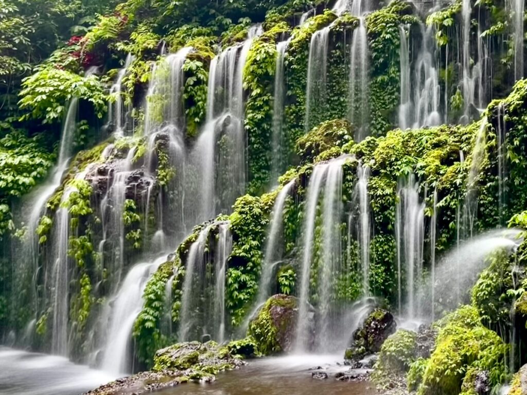 Le numerose cascate dell'interno di Bali
